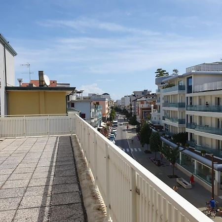 Condominio Torino - Petit 22 Caorle Dış mekan fotoğraf
